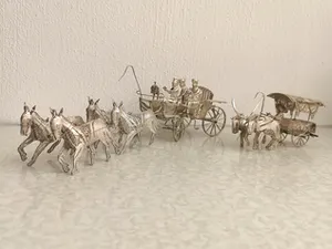 Zilver - 925 - Filigrain Paardenkoets & Ossenwagen - Java Indonesië - midden 20e eeuw kopen? Bied vanaf 95!