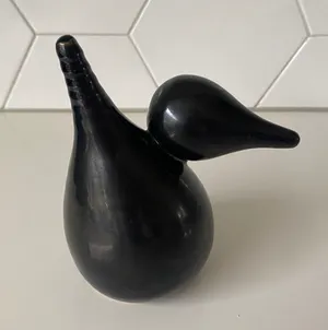 Niet of onleesbaar gesigneerd - Kunst keramische figuur van een eend kopen? Bied vanaf 1!