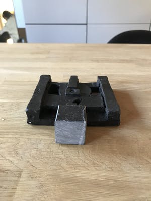 Ernest Joachim - Pallets en beweging kopen? Bied vanaf 25!