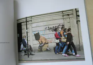 Diverse kunstenaars - Banksy Wall and Piece. Het verzamelde werk van de meest gezochte kunstenaar van Groot-Brittannië. kopen? Bied vanaf 20!