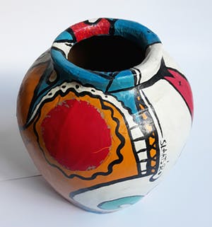 Miriam Slaats - Vaas, beschilderd karton/papier maché kopen? Bied vanaf 195!