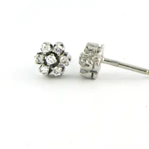 14k witgouden oorknoppen bezet met single cut geslepen diamant tot. 0.18ct kopen? Bied vanaf 260!