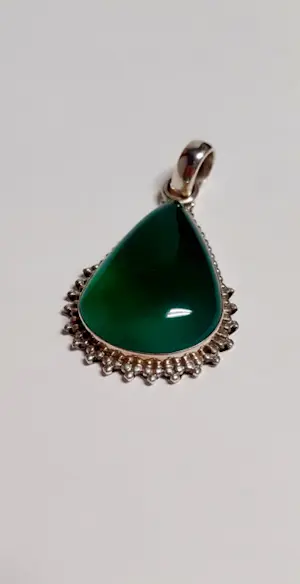 nieuwe Zilveren hanger met groene onyx kopen? Bied vanaf 60!