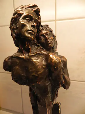 Andre Paor - Bronzen beeld jonge man en vrouw kopen? Bied vanaf 75!