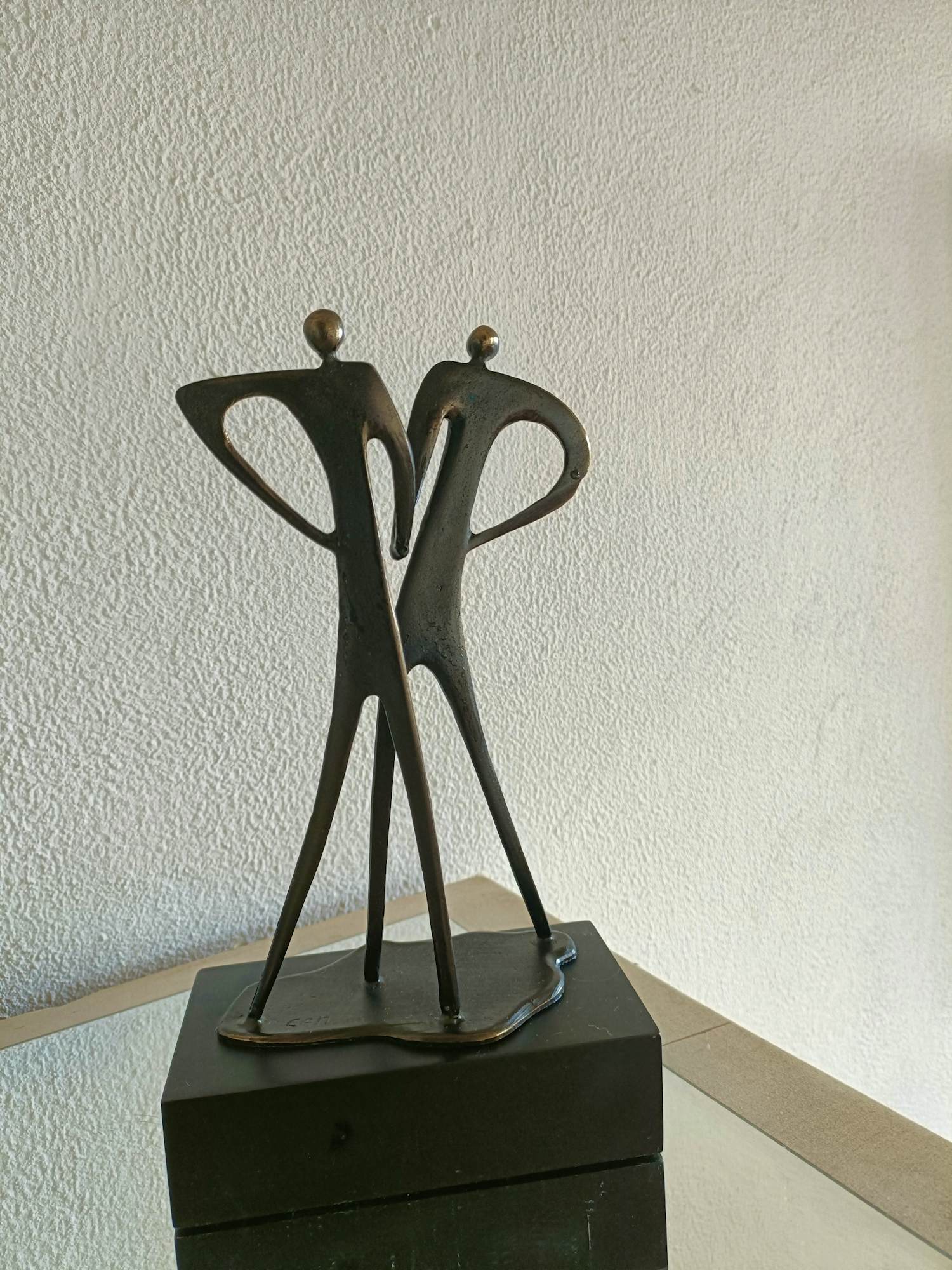 Buy Corry Ammerlaan - Zeer fraai groot bronzen beeld? Bid from 79!