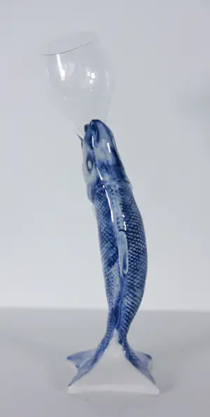 Marijke Gémessy - Haringglas 'Vis moet zwemmen' - 6 x Multiple van glas+keramiek in houten kistje kopen? Bied vanaf 250!