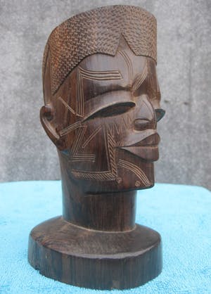 Afrikaans - Buste van een krijger. kopen? Bied vanaf 20!