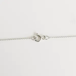 0.37ct Sapphire Pendant with chain kopen? Bied vanaf 190!