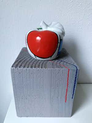 Marianne Bey - Like Apple / Mondriaan style verkocht voor € 70!