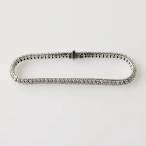Diamanten armband in art-decostijl kopen? Bied vanaf 4200!
