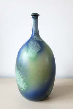 Adrie Moerings - Grote Flesvaas met groen/blauw glazuur verkocht voor € 38!
