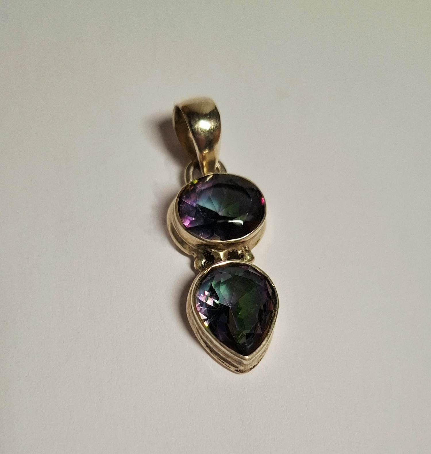 Nieuwe Handgemaakte hanger met mystic topaas kopen? Bied vanaf 45!