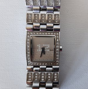 Curiosa - Dolce & Gabbana horloge met Swarovski kopen? Bied vanaf 1!