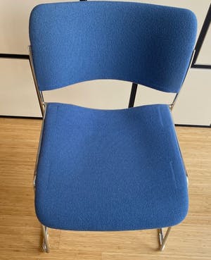 David Lincoln Rowland - Zes 40/4 stoelen met hemelblauwe stoffen bekleding - Howe kopen? Bied vanaf 200!