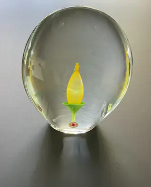 Emanuel Beranek - MASSIEF GLAZEN OBJECT met bloem kopen? Bied vanaf 39!