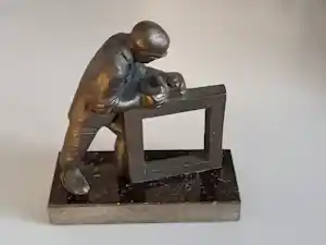 Marlies Noordkamp-Drummen - schavende timmerman verkauft für € 45!
