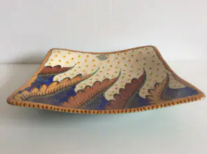Plateelbakkerij Zuid-Holland - Corona - Art Deco vierkante schaal kopen? Bied vanaf 65!