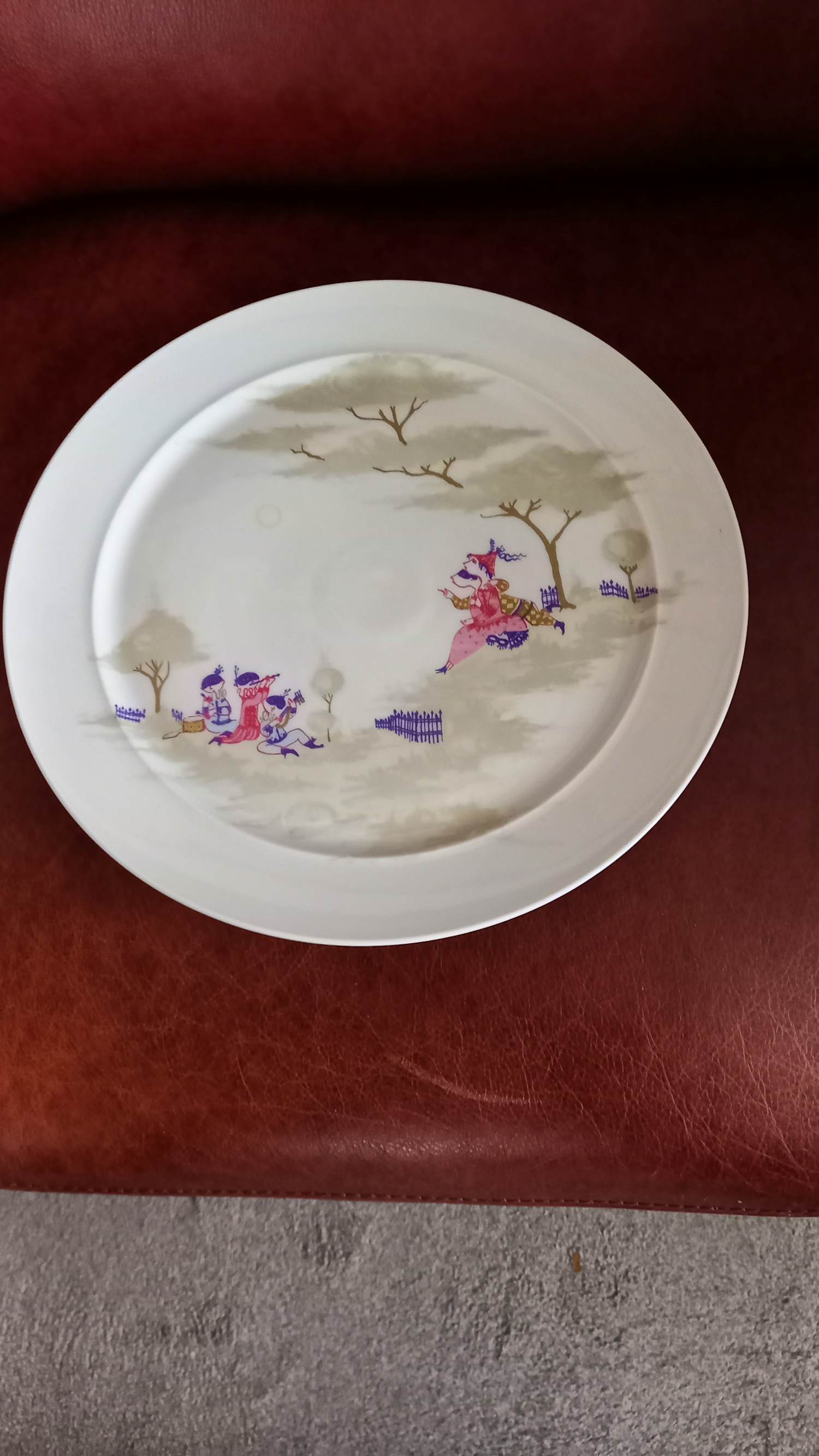 Rosenthal - Bjorn Wiinblad schotel 32cm. Porselein kopen? Bied vanaf 45!