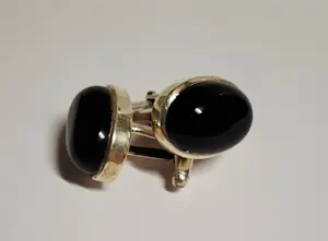 Nieuwe Zilveren manchetknopen ingelegd met Zwarte bolvormig  onyx kopen? Bied vanaf 125!