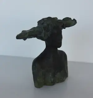 Mieke Oldenburg - Set van drie bronzen beeldjes, Vrouwfiguren kopen? Bied vanaf 200!
