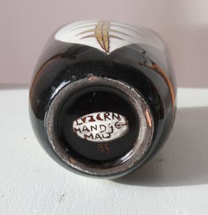 Luzerner Keramik - Vrij gevormd Fifties hand beschilderd vaasje kopen? Bied vanaf 19!