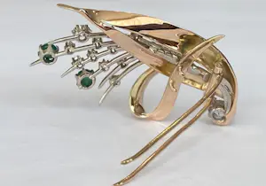14 karaat Geel goud - Broche - 1.11 ct Diamanten - Smaragden kopen? Bied vanaf 900!