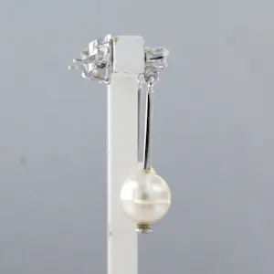 14k wit gouden oorhangers met parel en briljant geslepen diamant tot.0.06ct kopen? Bied vanaf 290!
