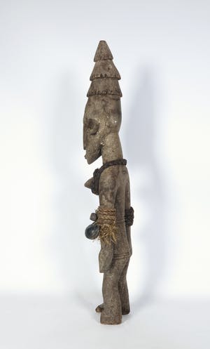 Bamana - Houten beeld, Vrouw met hoed en magische voorwerpen kopen? Bied vanaf 1!