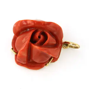 14k geel gouden hanger met een koraal in een vorm van een roos kop - 13.7 gram kopen? Bied vanaf 480!