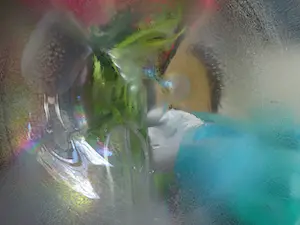 Willem Rozendaal - Tin-craquelé coquille schaal met prachtige iriserende luster kleuren kopen? Bied vanaf 50!