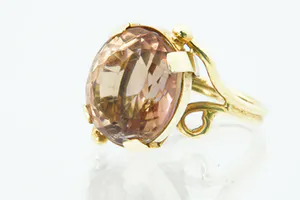 Eyecatcher! Vintage 14krt gouden designring met gefacett. "whiskey" Kwarts steen kopen? Bied vanaf 190!