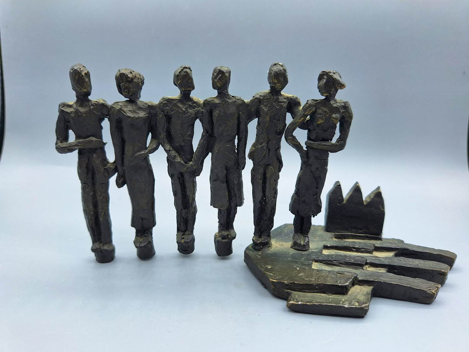 Brons (Onbekend) - Groep mensen verkocht voor € 40!