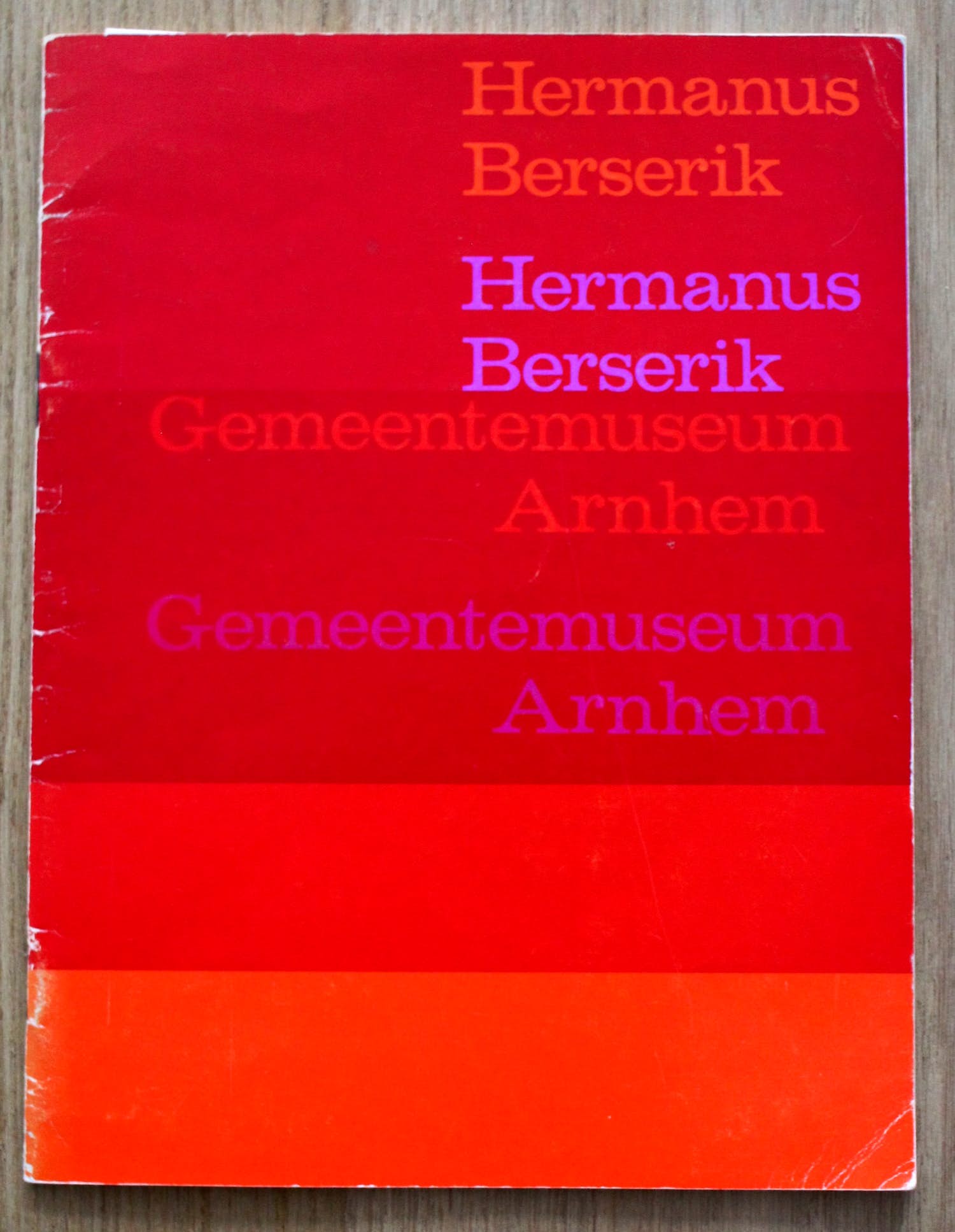 Herman Berserik - Gesigneerd boekje + gesigneerde brief: Gemeentemuseum Arnhem - 1967 kopen? Bied vanaf 45!