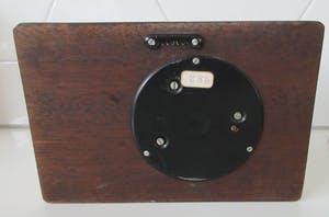 Niet of onleesbaar gesigneerd - Scholz vintage gelakte houten barometer kopen? Bied vanaf 1!