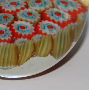 Glazen millefiori murano, glazen presse papier, blauw en rood kopen? Bied vanaf 150!