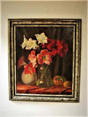 Niet of onleesbaar gesigneerd - Indrukwekkend olieverf "Stilleven kleurige Lelies" gesigneerd verkocht voor € 1!