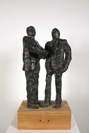 Wil Willemsen - Brons, Handen schudden kopen? Bied vanaf 200!