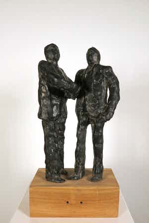 Wil Willemsen - Brons, Handen schudden verkocht voor € 200!