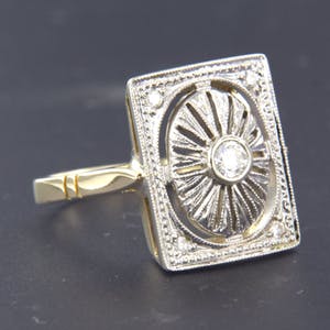14K Goud - wit en geel goud ring met diamant - ringmaat 17.5 (55) kopen? Bied vanaf 280!