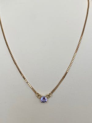 14 karaat geel goud collier met  0.60 ct Tanzaniet hanger kopen? Bied vanaf 220!