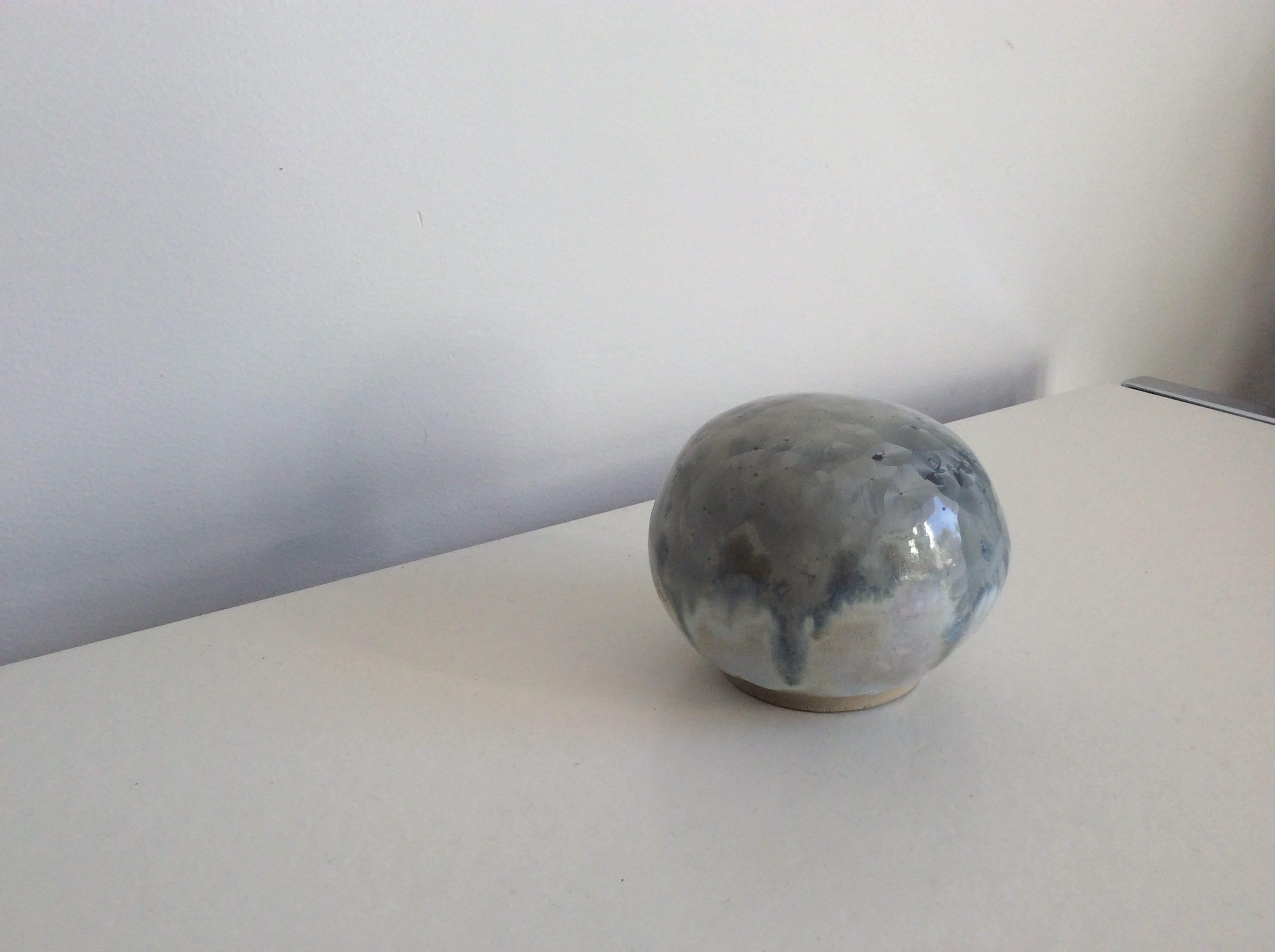 Niet of onleesbaar gesigneerd - Object met kristalglazuur kopen? Bied vanaf 1!