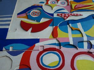 Peter Nieuwendijk - Houtreliëf, “Op 2 passen van mijn raam” – gesigneerd – 1967 kopen? Bied vanaf 150!