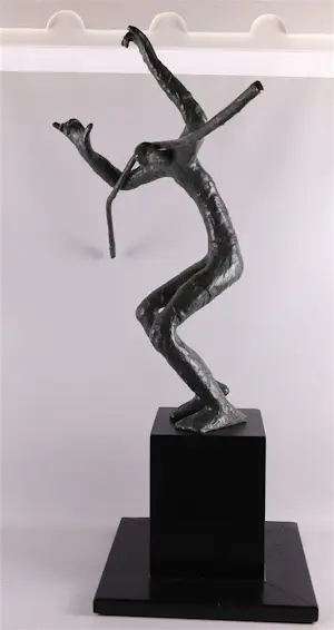 Jitse Sikkema - Bronzen sculptuur: Butoh II - Japanse danser kopen? Bied vanaf 1000!