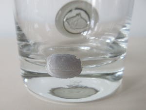 Bjorn Wiinblad - Vier Whiskey of waterglazen uit de serie "Piraten Zegel" kopen? Bied vanaf 1!