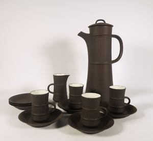 Jens Quistgaard - Aardewerk, Uitgebreid Flamestone servies voor Dansk Design kopen? Bied vanaf 50!