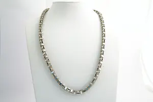 106- Eyecatcher! Lang 18Krt wit-gouden "Magnum / Konings" ketting collier kopen? Bied vanaf 3480!