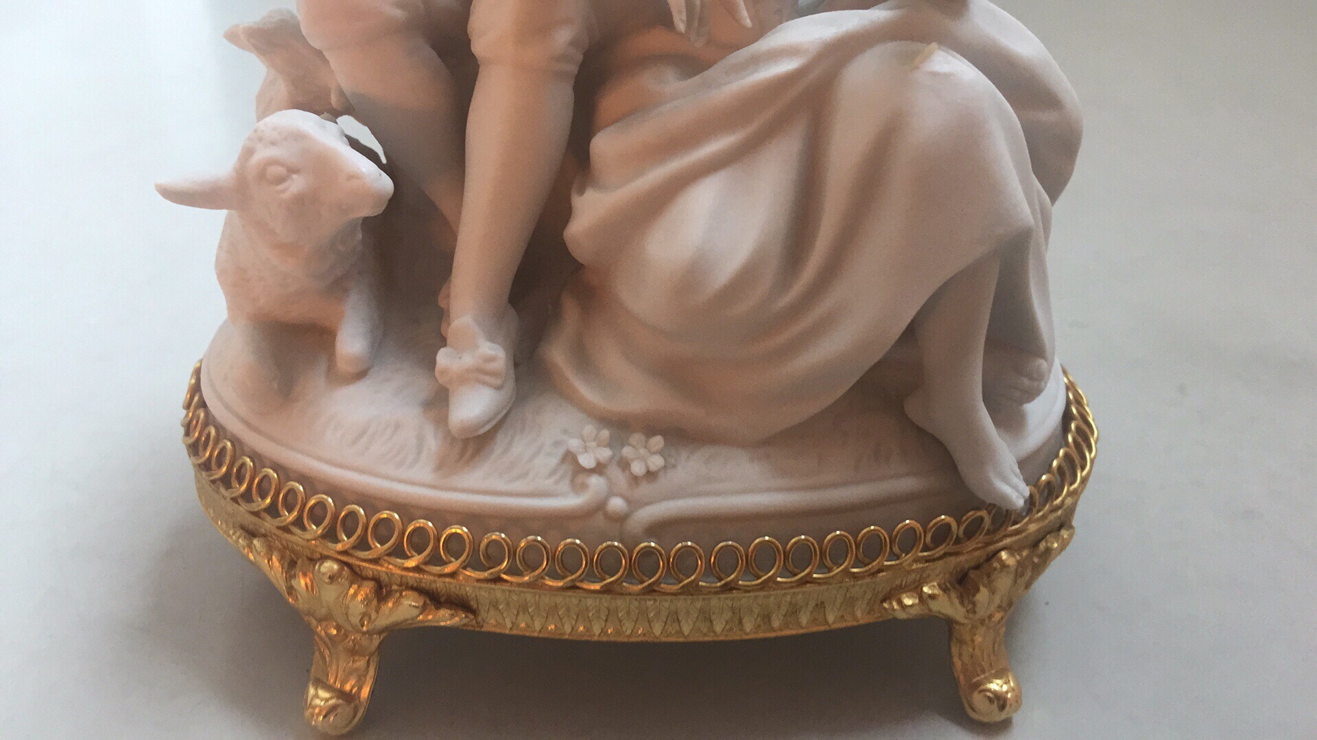 Unterweissbach Porseleinfabriek - Beeld koppel met fluit en schaap kopen? Bied vanaf 50!