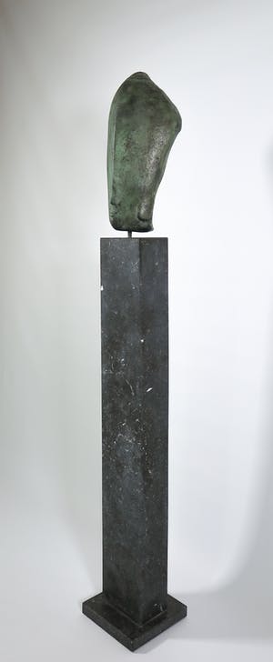 Filippa de Boer - Groot bronzen portret op hoge sokkel, Face III (Zwaar!) kopen? Bied vanaf 800!