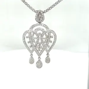 Magnificent Pendant in 18 Karat with 177 Brillants 1,65 carat with Chain kopen? Bied vanaf 2200!