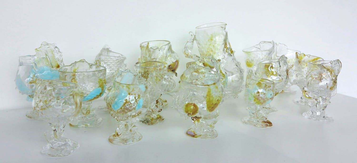 Yvon Trossèl - Prachtige 16-delige set van unieke drinkglazen en een kan kopen? Bied vanaf 225!